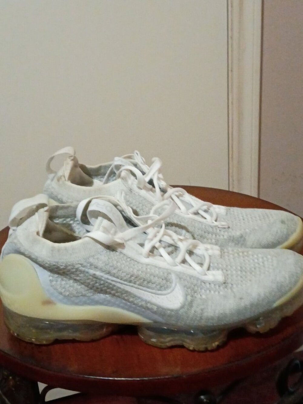 Nike Air Vapormax 2021 Flyknit Women's Gray White Running Shoes SIZE 7.5